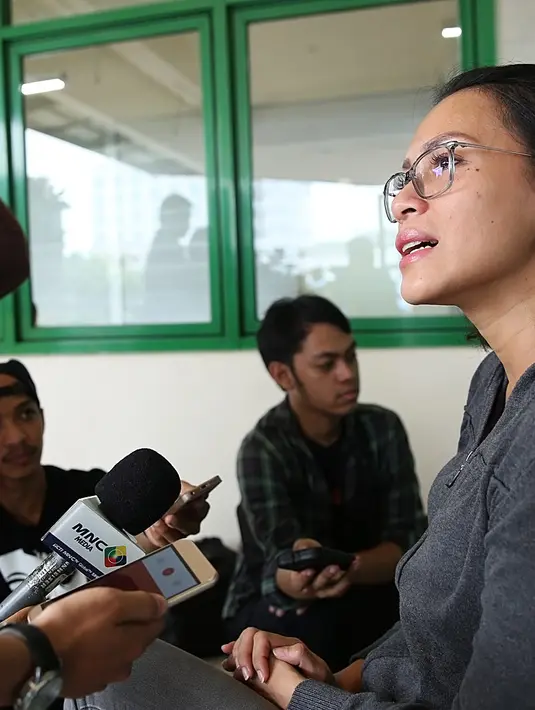 Setelah disemayamkan di rumah duka Rumah Sakit Husada, rencananya siang ini, Sabtu (7/1) Ny. Ie Siu Khiauw akan segera dikremasi di krematorium Cilincing, Jakarta Utara. (Bambang E. Ros/Bintang.com)