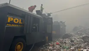 Kebakaran TPA Putri Cempo Solo Dua Hari Belum Padam
