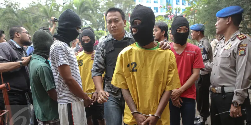 20150707-Polsek Penjaringan Ungkap Kasus Pembunuhan Berencana di Kolong Tol Sedyatmo-Jakarta 1