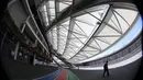Sisi lain Stadion Nasional Singapura jelang SEA Games 2015. Senin (1/6). (Bola.com/Arief Bagus)