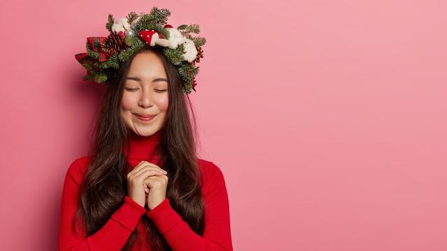 Ilustrasi berdoa. (Sumber: freepik)