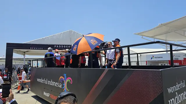 Parade pembalap MotoGP di Sirkuit Mandalika