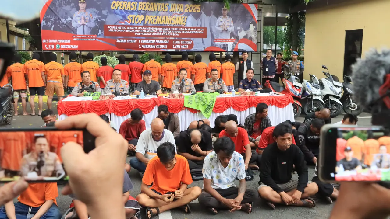 Satreskrim Polres Metro Jakarta Utara berhasil mengamankan 299 terduga pelaku premanisme yang terjaring dalam operasi 'Brantas Jaya'.