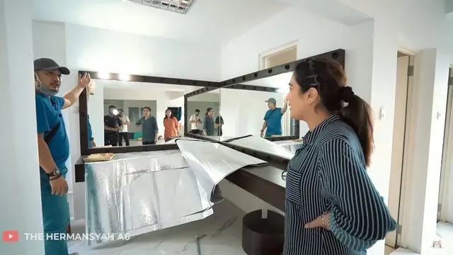Kantor Anang Hermansyah dan Ashanty