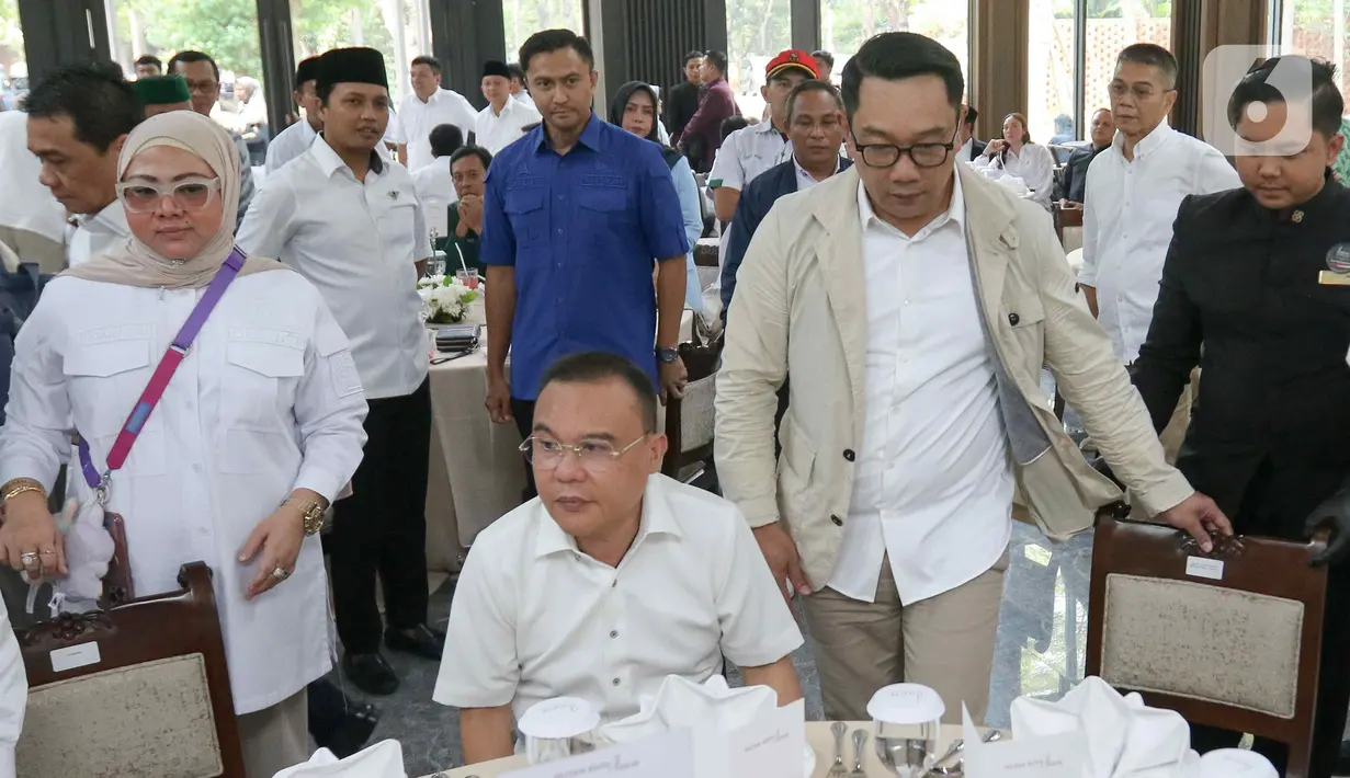Rapat dipimpin Ketua Harian DPP Partai Gerindra, Sufmi Dasco Ahmad dan Ketua Tim Sukses RK-Suswono yang juga Ketua DPD Gerindra Jakarta, Ahmad Riza Patria. (Liputan6.com/Herman Zakharia)