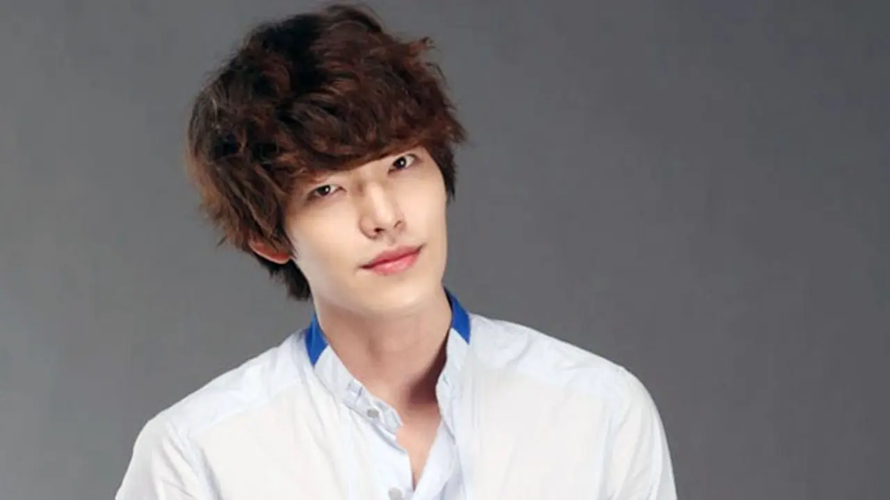 kim-woo-bin-131204b.jpg