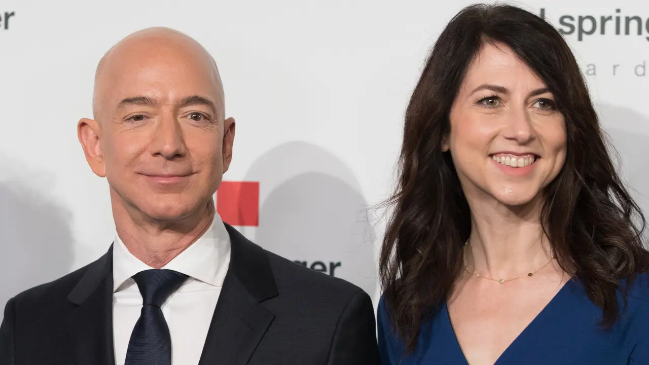 MacKenzie Scott Bersama dengan Jeff Bezos