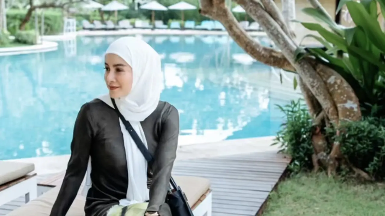 Gaya Hijab Olla Ramlan