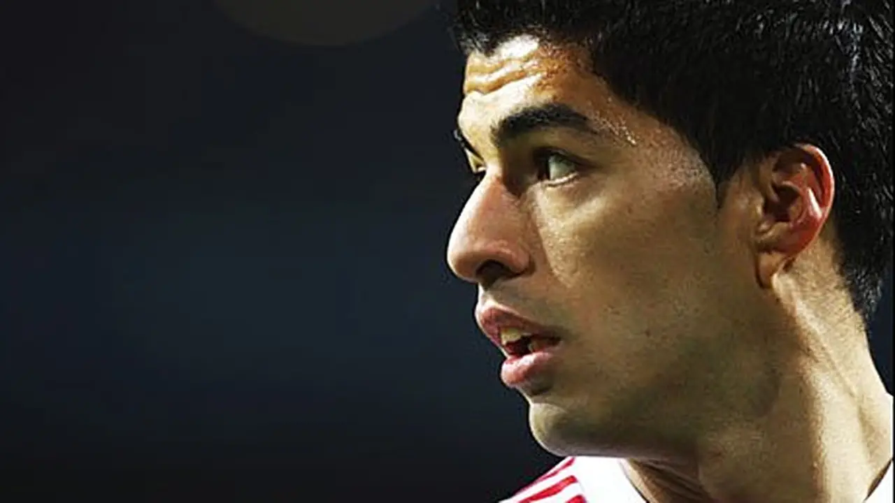 kisah-luis-suarez-131107b.jpg