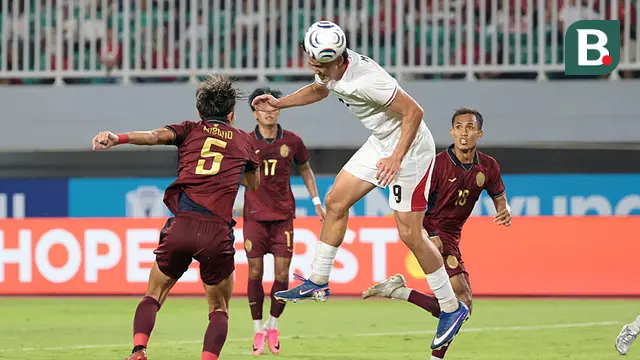 Foto: Debut Impian Mitchell Baker! Hattrick Bawa Timnas Indonesia Pesta 5 Gol atas Kamboja di Piala AFF 2026