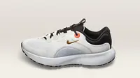 Sepatu Nike React Escape Run (Dok. Nike)
