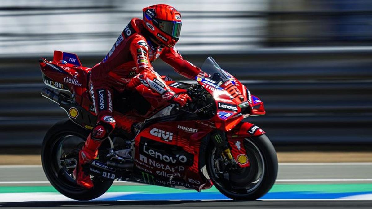 Marc Marquez Pimpin di FP1 MotoGP Thailand 2025, Kalahkan Franco Morbidelli dan Fabio Quartararo