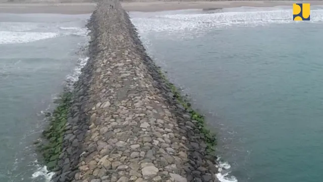 Menteri PUPR menjajaki peluang kerja sama pembangunan pemecah gelombang (breakwaters) dengan China.