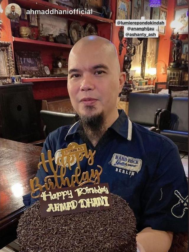 7 Momen Ulang Tahun Ahmad Dhani Ke-48, Kompak Bersama Kelima Anaknya