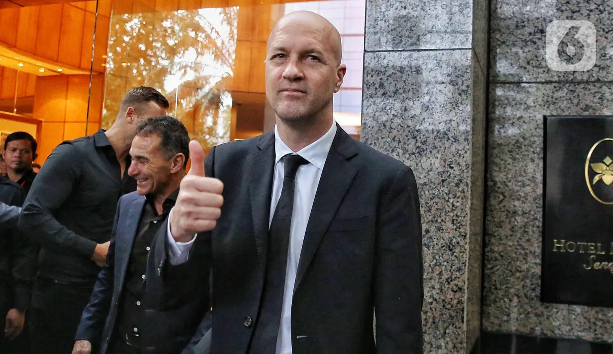 Sejumlah tugas penting menanti Jordi Cruyff, mulai menyunting kualitas dan konsitensi pelatih di berbagai kelompok usia Timnas Indonesia hingga terlibat proses penentuan direktur teknik PSSI. (Liputan6.com/Angga Yuniar)