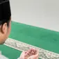Ilustrasi muslim memanjatkan doa. (Photo by Masjid Pogung Dalangan on Unsplash)