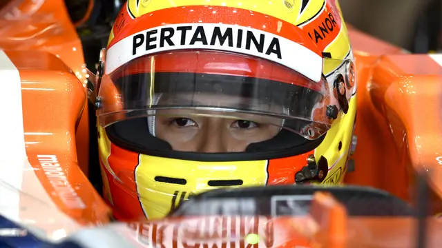 Foto: Kilas Balik Grand Prix Australia, Momen Rio Haryanto Saat Cetak Sejarah Balap Formula 1 untuk Indonesia