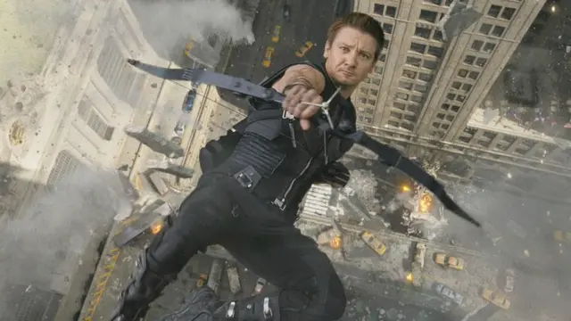 [Bintang] Jeremy Renner