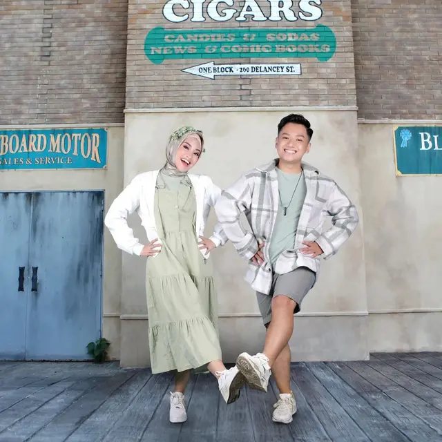 Putra Ine Sinthya, Agi Syahrain Menikah dengan Sylvia Zahra (Foto: Instagram inesinthya)