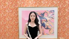 Agnes mengaku tidak ingin kisah pahit ini tersebar luas, namun keadaan memaksanya untuk berbicara. Ia merasa perbuatan suaminya tidak seharusnya diketahui banyak orang, tetapi bukti-bukti yang beredar membuatnya tidak punya pilihan lain. Unggahannya di media sosial pun langsung menuai berbagai komentar. (Liputan6.com/IG/@agnes_jennifer)