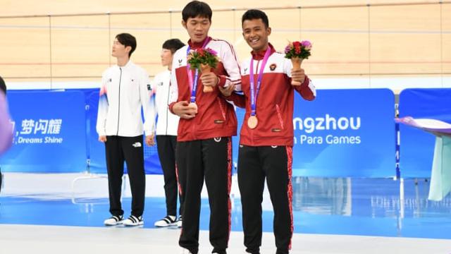 Nurfendi dan Fiar Pradana Diwan