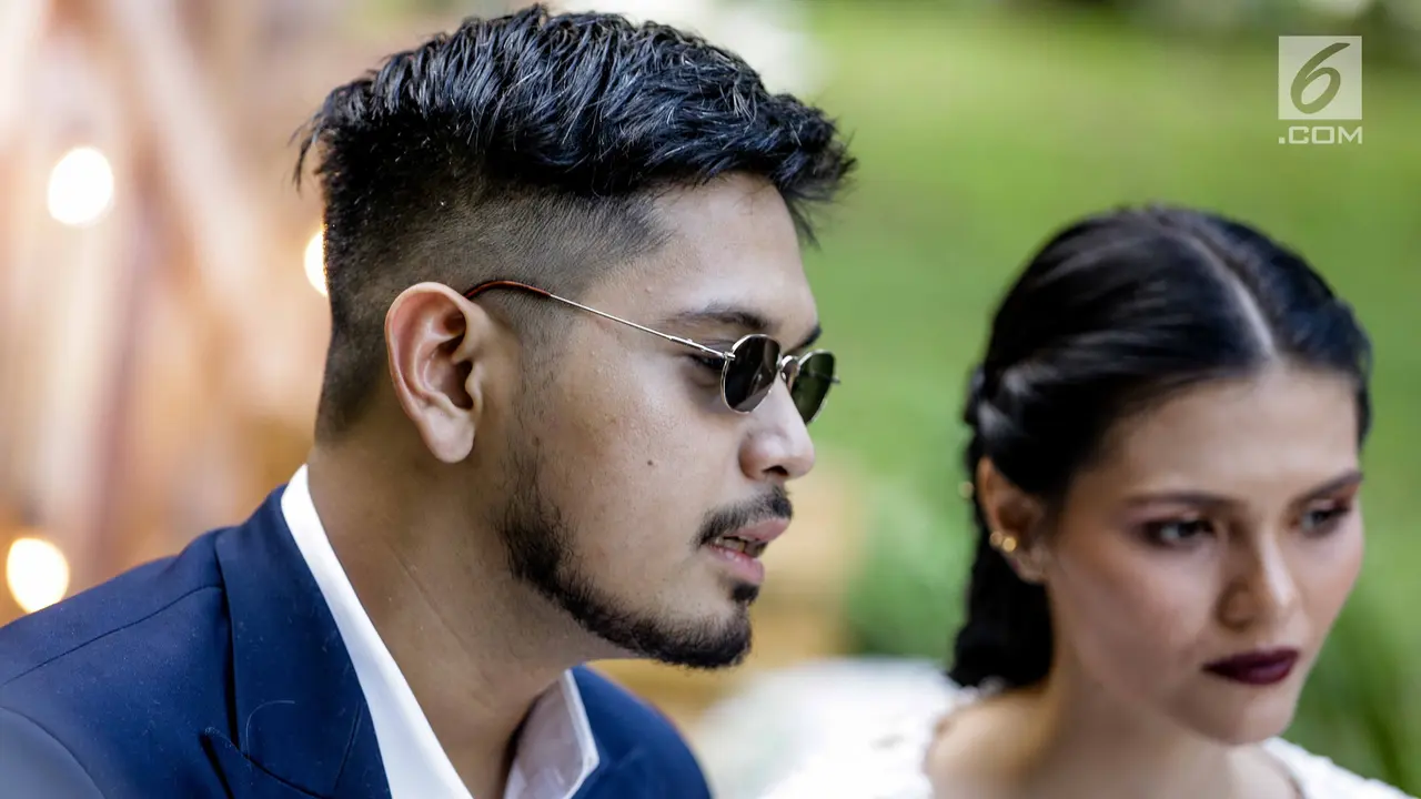 Petra Sihombing dan Firrina Sinatrya