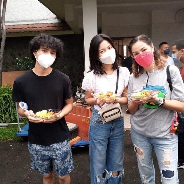 Rowiena Umboh (Sumber: Instagram/@rowienaumboh)