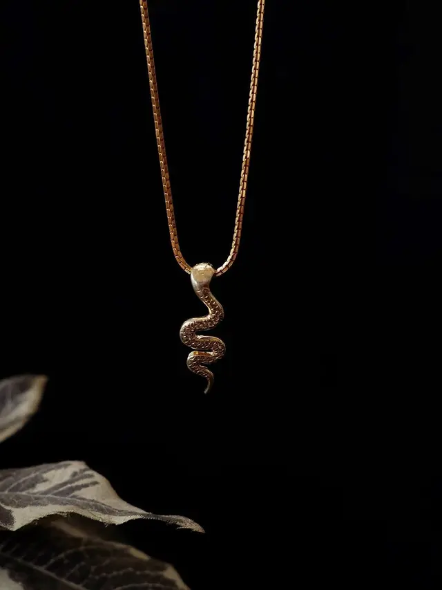 Koleksi "Touch of Drama" dari Jewel and Tale