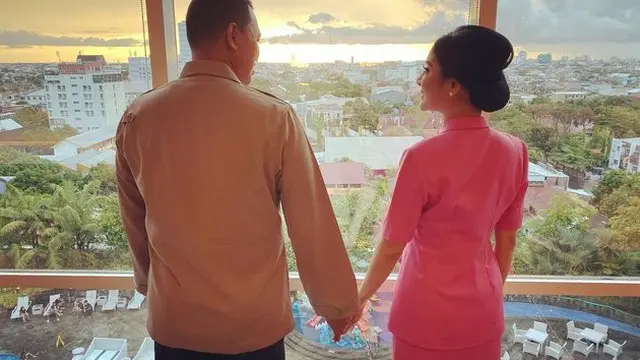 6 Potret Mesra Uut Permatasari Bareng Suami, Selalu Setia Mendampingi