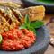 6 Resep Sambal Lamongan ala Pecel Lele yang Legendaris, Auto Bikin Nagih (Foto: Gemini AI)