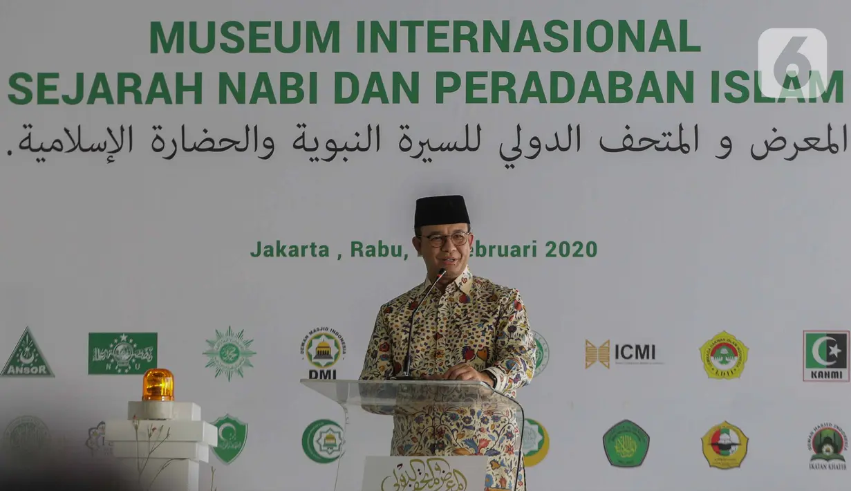 Gubernur DKI Jakarta Anies Baswedan menyampaikan sambutan dalam peresmian groundbreaking Museum Internasional Sejarah Nabi dan Peradaban Islam di kawasan Ancol, Jakarta, Rabu (26/2/2020). (Liputan6.com/Faizal Fanani)