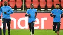 Para pemain RB Leipzig melakukan latihan jelang laga Liga Champions di Stadion Parc des Princes, Paris, Selasa (24/11/2020). RB Leipzig akan berhadapn dengan Paris Saint-Germain. (AFP/Frank Fife)