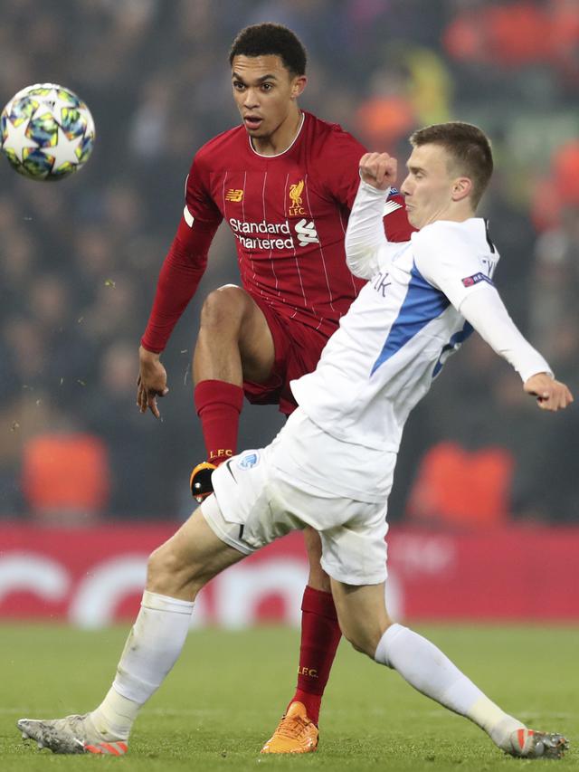 Liverpool Kalahkan KRC Genk di Anfield