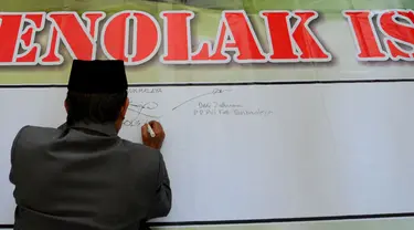 Kampanye menolak keberadaan ISIS terus gencar dilakukan diberbagai daerah, pemerintah pun menggandeng Organisasi Kemasyarakatan dan keagamaan untuk memabntu memberikan pemahaman Islam.