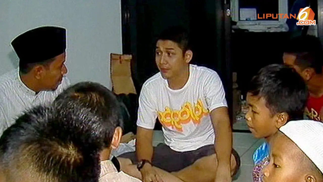 pasha-ungu-130806b.jpg