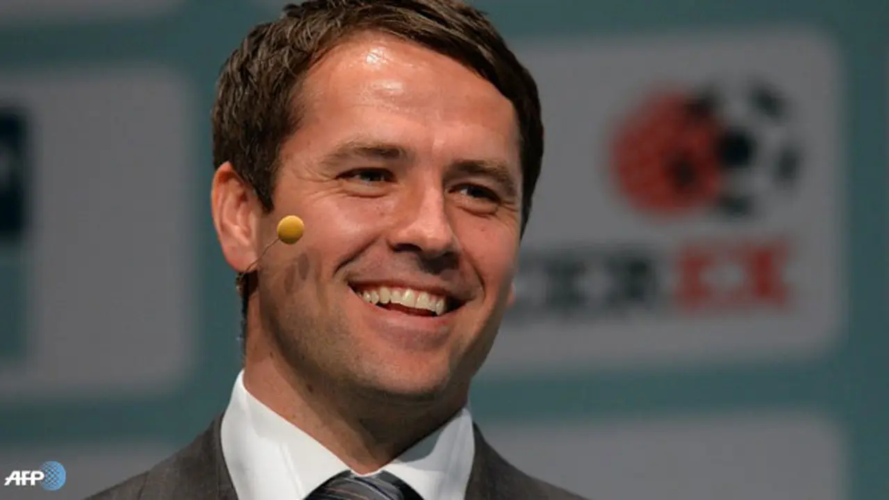 michael-owen-130729b.jpg
