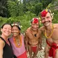 YouTuber dan penjelajah dunia "Kara and Nate" tinggal selama empat hari dengan Suku Mentawai di Pulau Siberut, Sumatra Barat. (Dok. Instagram/@karaandnate)