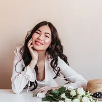 ilustrasi cantik bahagia/lookstudio/www.freepik.com
