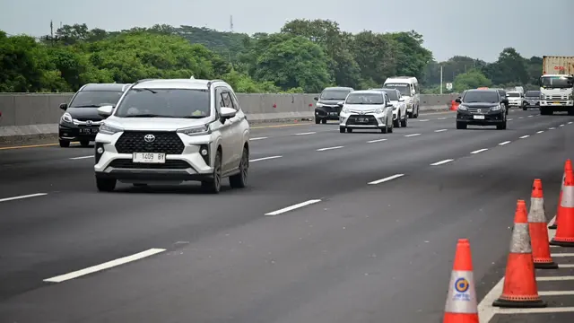 Kementerian Perhubungan mencatat 7,8 juta orang yang pakai angkutan umum sepanjang periode libur Natal 2024 dan Tahun Baru 2025 (Nataru). (Dok Kemenhub)