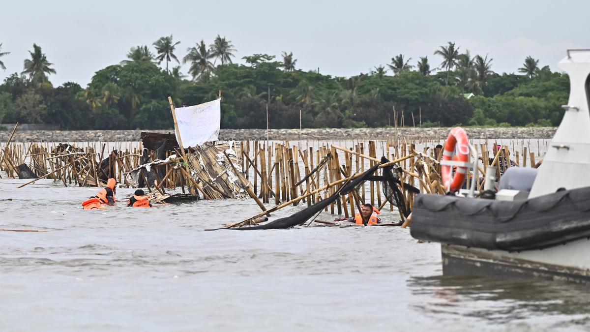 Pagar Laut Sepanjang 30,6 KM Selesai Dibongkar Hari Ini
