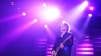 Goo Goo Dolls sendiri terlihat puas dengan meriahnya sambutan dari para penggemar. Tak lupa mereka mengucapkan terima kasih untuk para penggemarya di Indonesia lewat postingan di Instagram. (Bambang E. Ros/Bintang.com)
