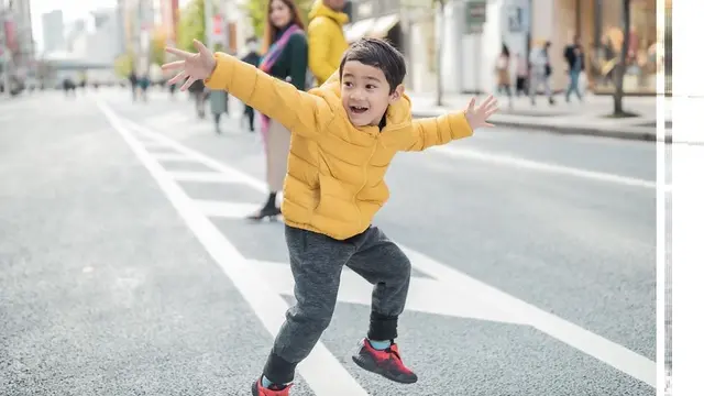 Potret Kocak Rafathar Saat Keliling Dunia (sumber: instagram/raffinagita1717)