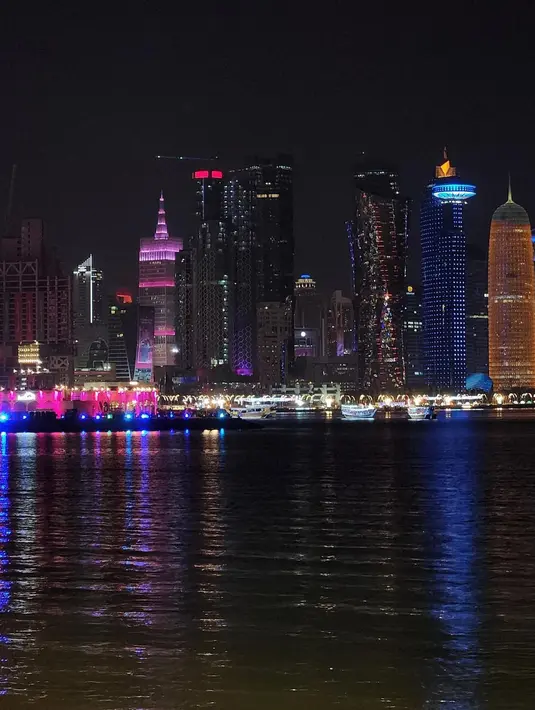 <p>[Instagram/darius_sinathrya]</p>