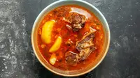 Bumbu Dasar Merah yang Serbaguna, Salah Satunya Bisa Dimasak Jadi Gulai Daging