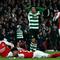 Kepastian didapat usai bermain imbang 0-0 kontra Sporting CP di Emirates Stadium, Kamis (16/4/2026) dini hari WIB. Tampak dalam foto, ekspresi gelandang Sporting CP asal Portugal, Joao Simoes (kiri berdiri) setelah gagal mencetak gol saat pertandingan leg kedua perempat final Liga Champions 2025/2026 melawan Arsenal di Stadion Emirates, London Utara pada Rabu 15 April 2026 waktu setempat atau Kamis (16/4/2026) dini hari WIB. (Ben STANSALL/AFP)