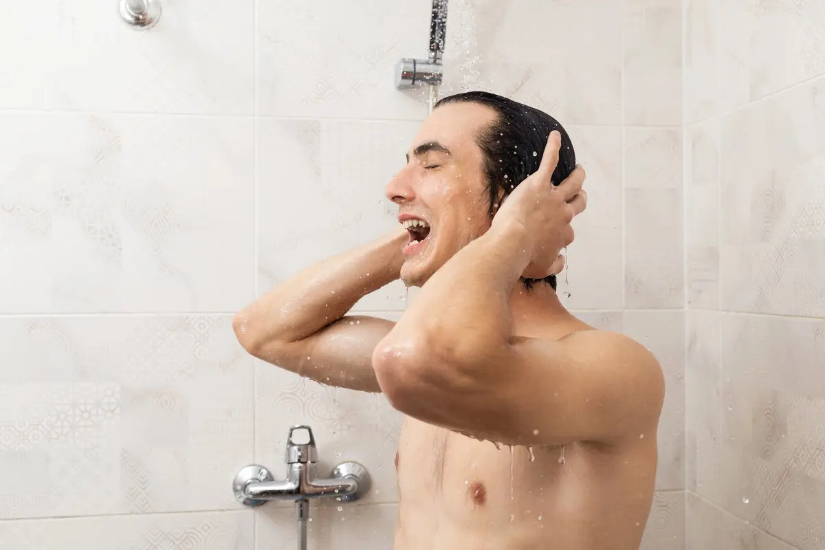Usai Olahraga Tetap Fresh! Ini Rahasia Cowok Aktif Andalkan 2in1 Hair & Body