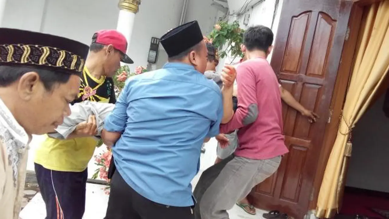 Top 3: Sapi Jokowi Bikin Ustaz Ini Pingsan Selama 15 Menit