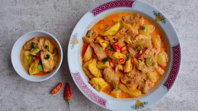 tahu tempe kentang kuah santan