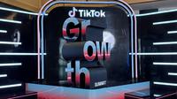 Ajang pertama TikTok SEA Growth Summit 2025 resmi digelar di Jakarta, Rabu (30/7/2025). (Liputan6.com/ Yuslianson)