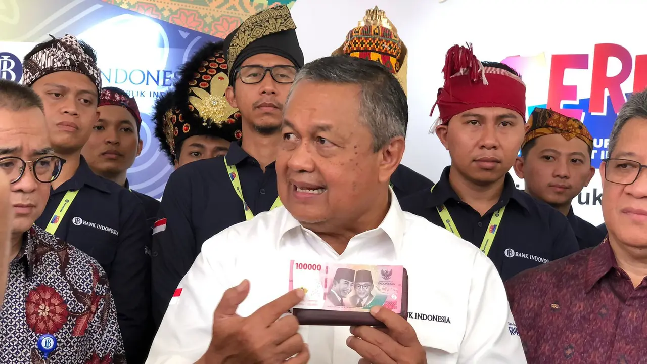Gubernur Bank Indonesia Perry Warjiyo, mengatakan kepada generasi muda bahwa Uang Rupiah Tahun Emisi (TE) 2022 merupakan mata uang terbaik di dunia.